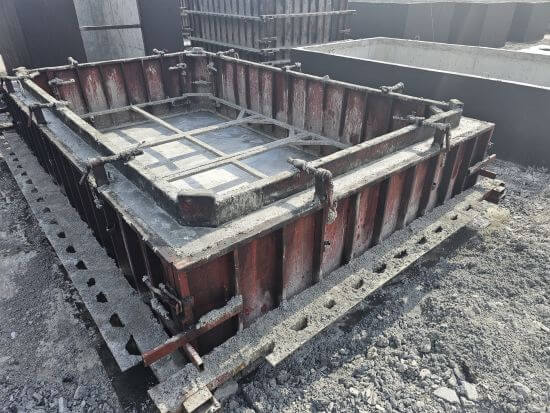 Zbiorniki betonowe Jaworzyna Śląska w procesie produkcji